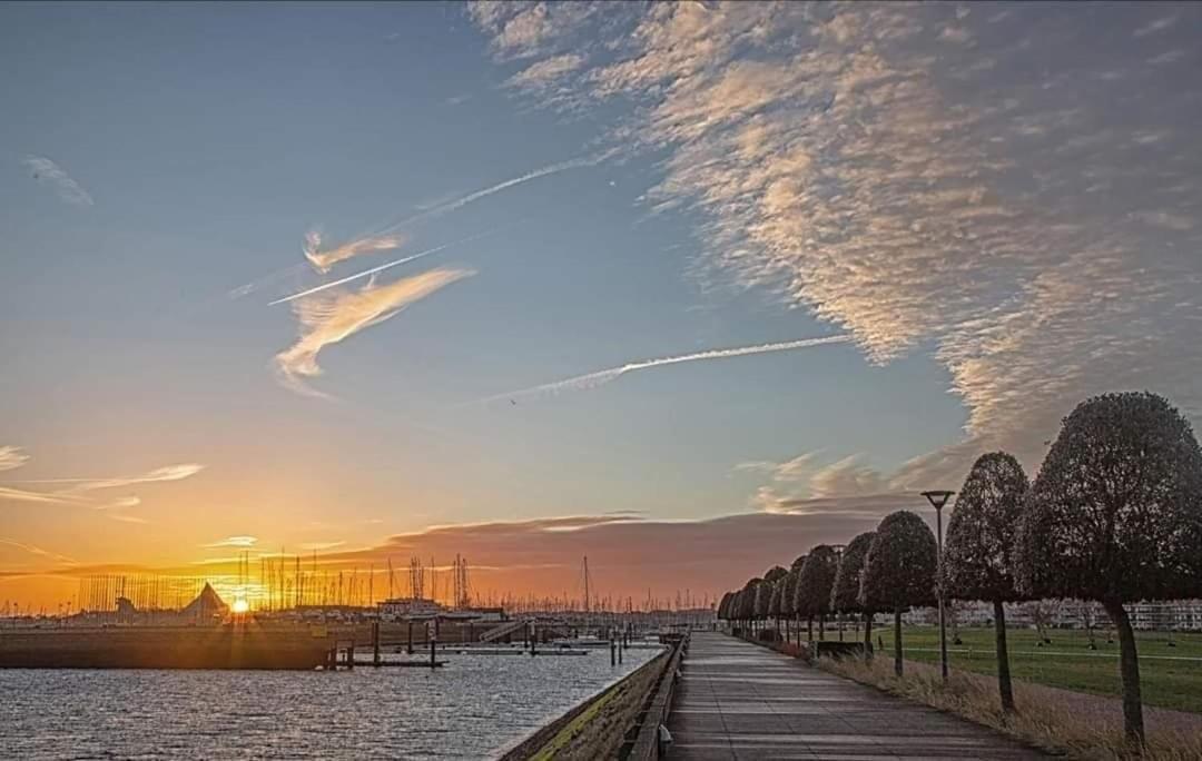 Duplex Villa Capricia Appartement Met Zwembad Nieuwpoort Jachthaven מראה חיצוני תמונה